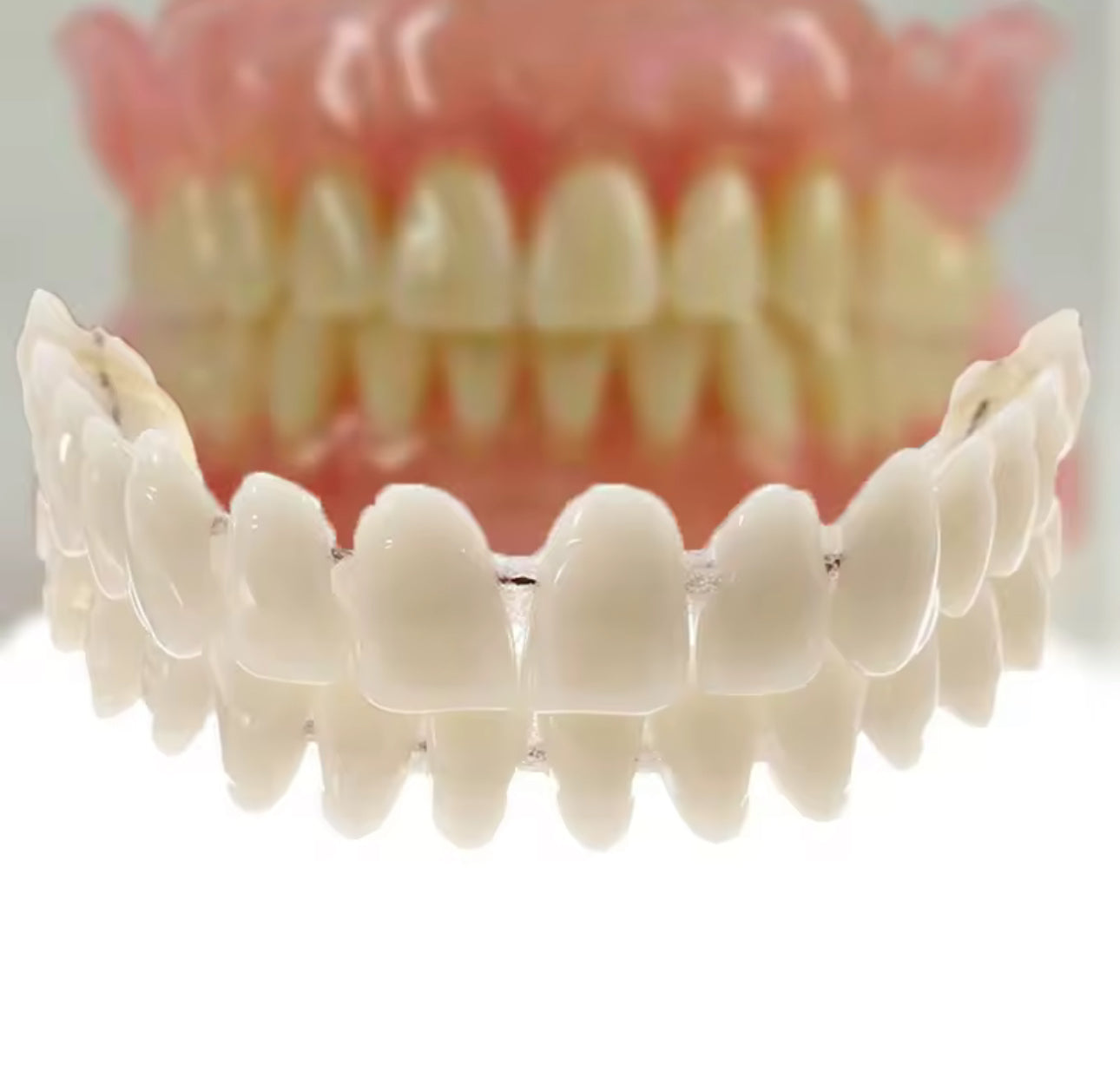 Acryl Zähne Zahnersatz Zahnprothese Gebiss Ober und Unterkiefer 28 Zähne