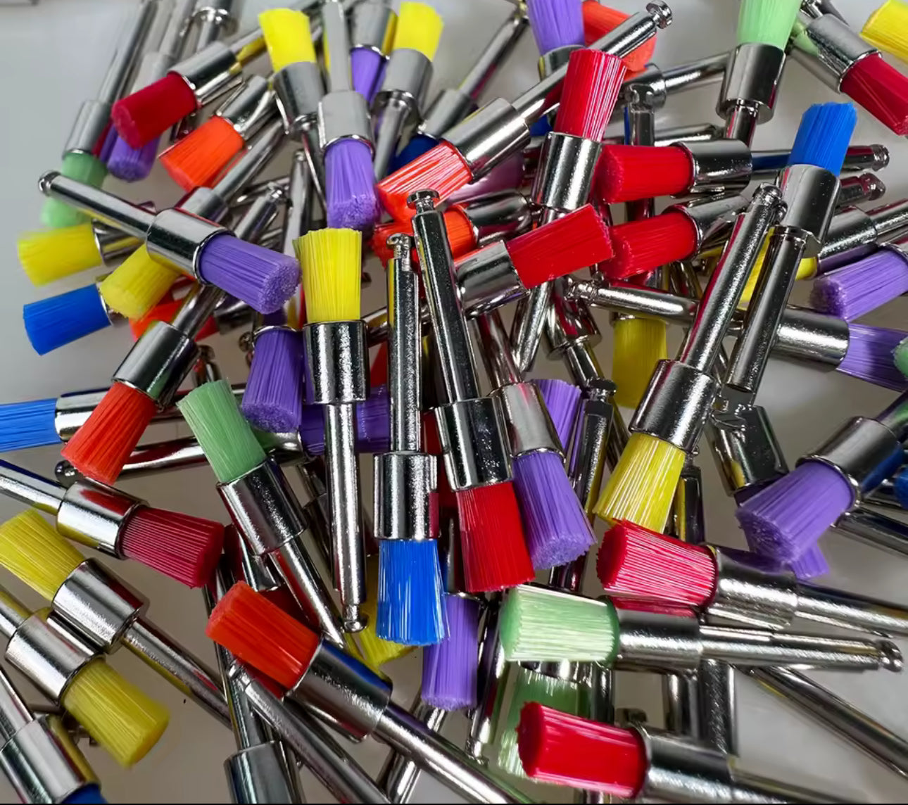 Einweg-Dental Polierbürsten Set 100 Stück Prophylaxe & Zahnpolitur